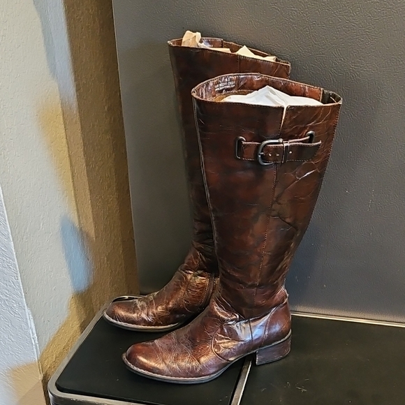 Born Shoes - BORN CROWN Brown Distressed Leather Tall Riding Equestrian Boot W22541 SZ 7.5M